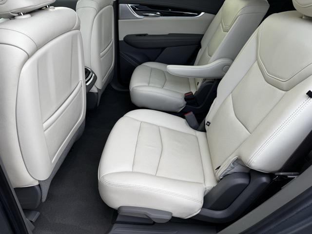 used 2021 Cadillac XT6 car, priced at $23,995