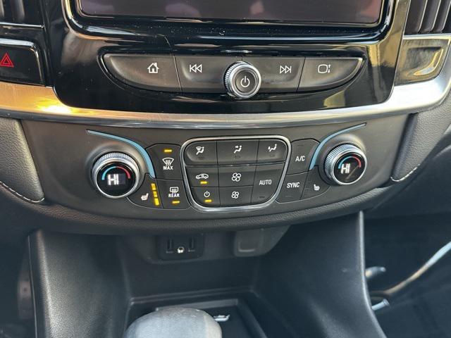 used 2023 Chevrolet Traverse car, priced at $30,995