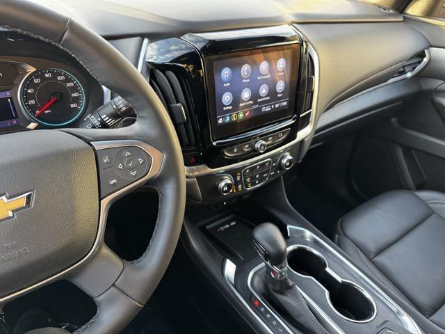used 2023 Chevrolet Traverse car, priced at $30,995