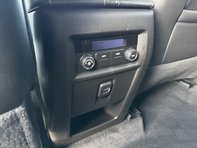 used 2023 Chevrolet Traverse car, priced at $30,995