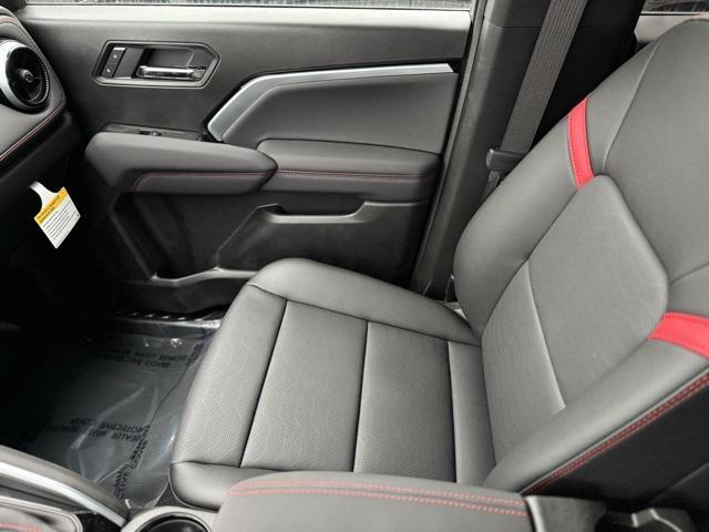 new 2025 Chevrolet Colorado car, priced at $46,640