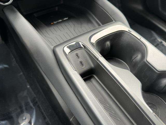 new 2025 Chevrolet Equinox EV car, priced at $44,385
