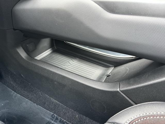 new 2025 Chevrolet Equinox EV car, priced at $44,385
