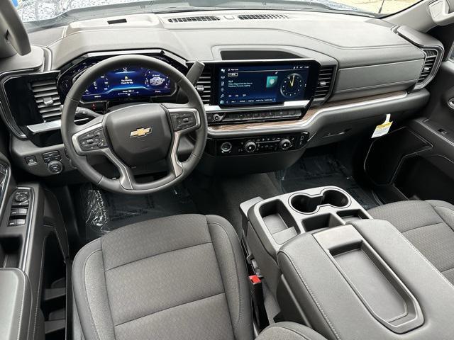 new 2024 Chevrolet Silverado 1500 car, priced at $47,995