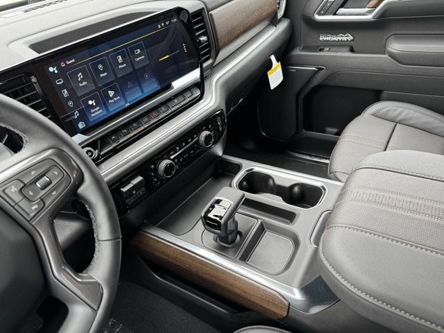 new 2025 Chevrolet Silverado 1500 car, priced at $73,300