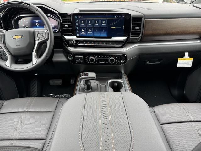 new 2025 Chevrolet Silverado 1500 car, priced at $73,300