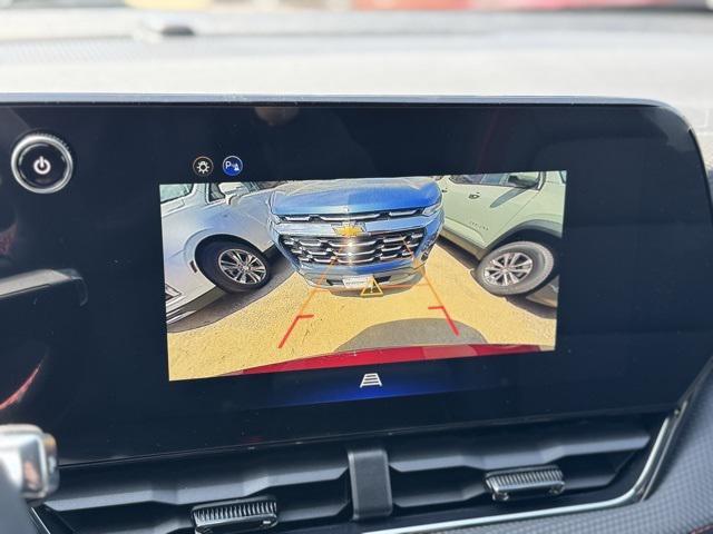 new 2026 Chevrolet Equinox car, priced at $35,890
