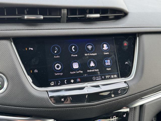 new 2025 Cadillac XT6 car, priced at $52,690
