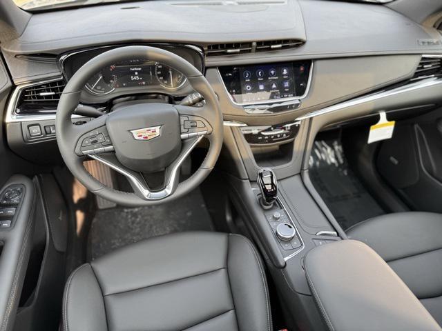 new 2025 Cadillac XT6 car, priced at $52,690