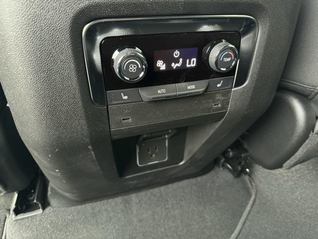 new 2025 Chevrolet Suburban car, priced at $73,920