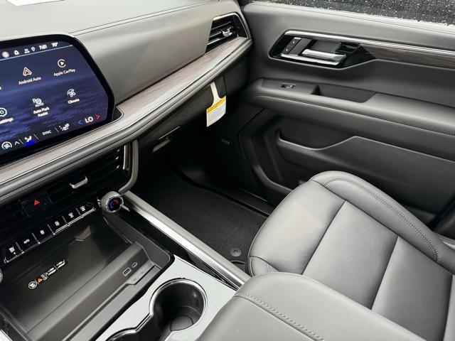new 2025 Chevrolet Suburban car, priced at $73,920