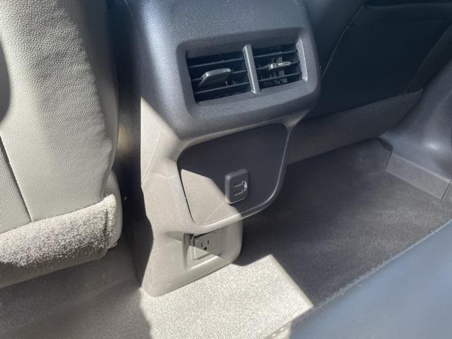 used 2022 Chevrolet Equinox car, priced at $24,899