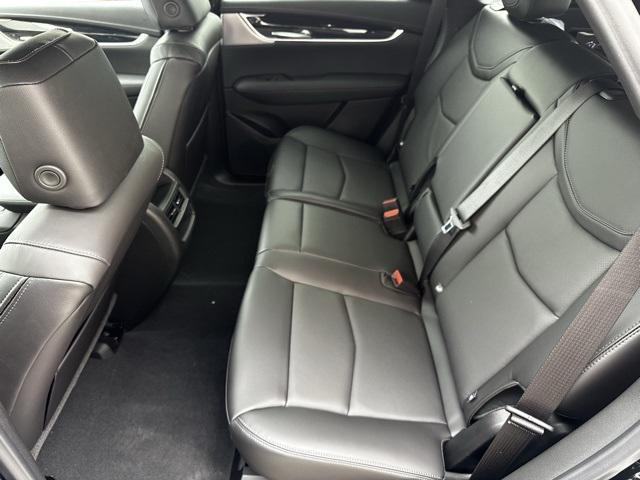 new 2025 Cadillac XT5 car, priced at $59,190