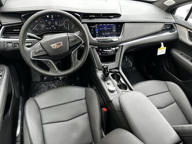 new 2025 Cadillac XT5 car, priced at $59,190