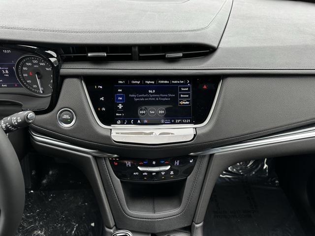 new 2025 Cadillac XT5 car, priced at $59,190