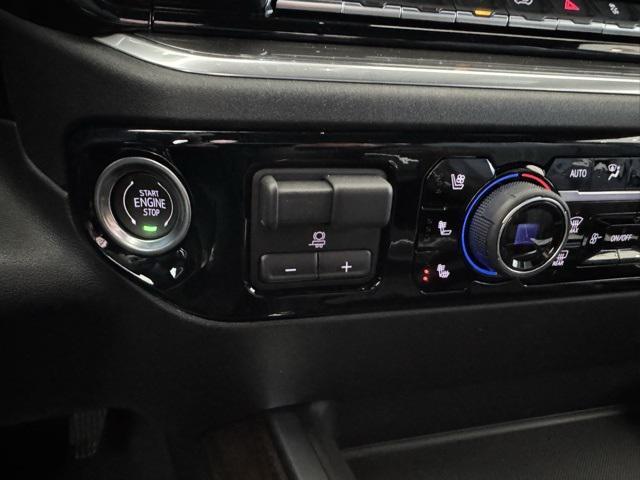 new 2025 Chevrolet Silverado 3500 car, priced at $86,400