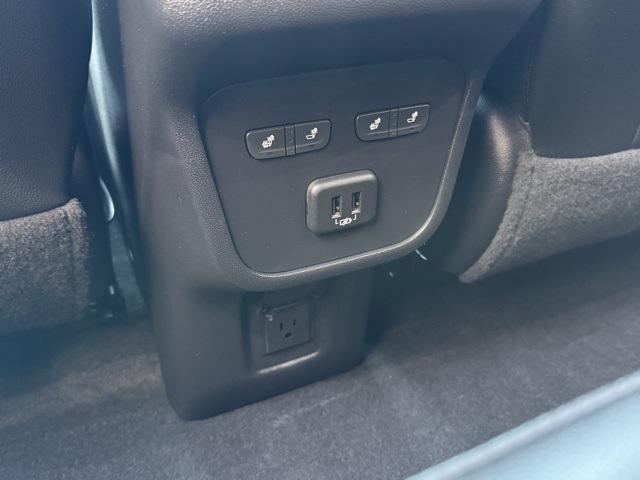 used 2023 Chevrolet Equinox car, priced at $26,990