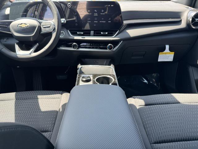 new 2026 Chevrolet Equinox car, priced at $34,045