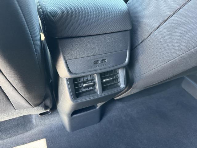 new 2026 Chevrolet Equinox car, priced at $28,995