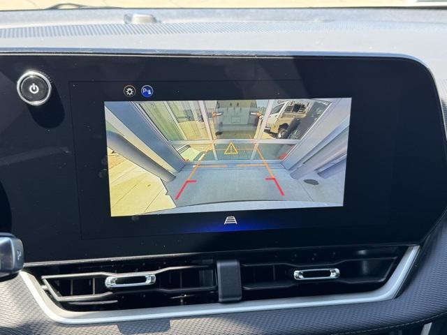 new 2026 Chevrolet Equinox car, priced at $28,995