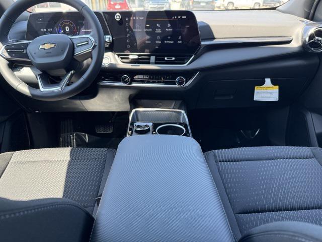 new 2026 Chevrolet Equinox car, priced at $28,995