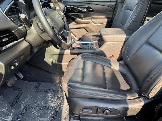used 2023 Chevrolet Traverse car, priced at $43,495