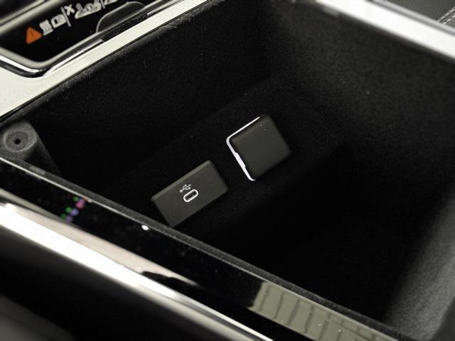 new 2025 Cadillac LYRIQ car, priced at $63,490