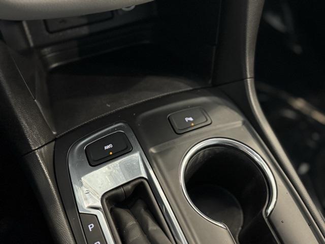 used 2023 Chevrolet Equinox car, priced at $24,398