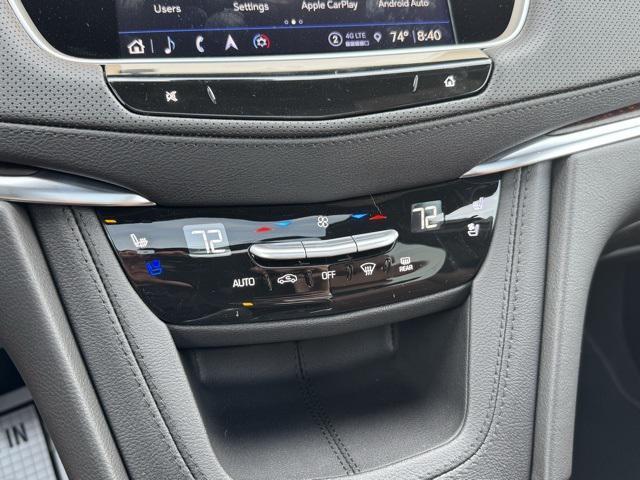 new 2025 Cadillac XT5 car