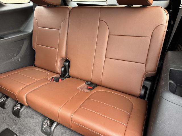 used 2021 Chevrolet Traverse car, priced at $29,990