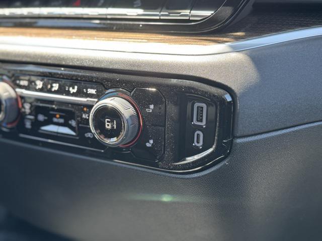 new 2025 Chevrolet Silverado 1500 car, priced at $54,320