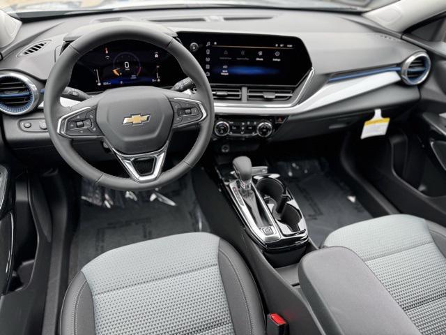 new 2025 Chevrolet Trax car, priced at $25,485