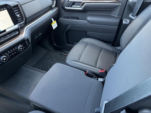 new 2025 Chevrolet Silverado 1500 car