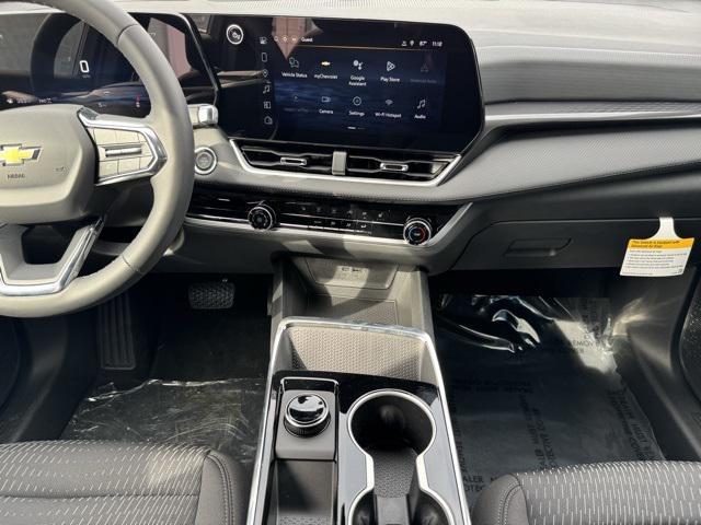 new 2026 Chevrolet Equinox car, priced at $29,999