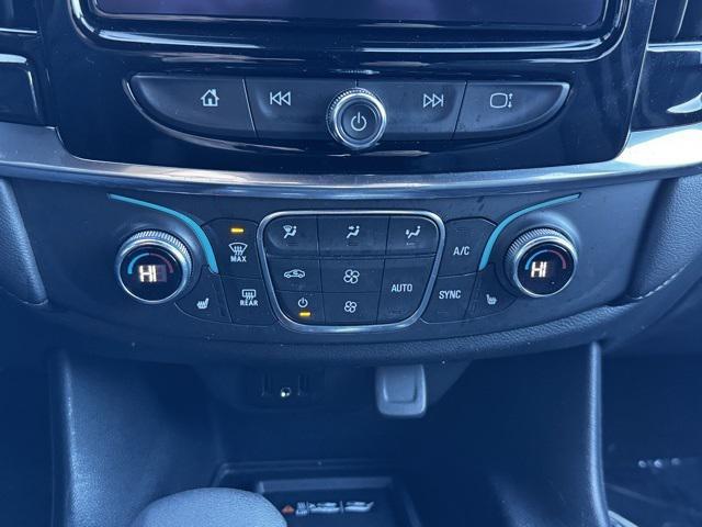 used 2023 Chevrolet Traverse car, priced at $32,995