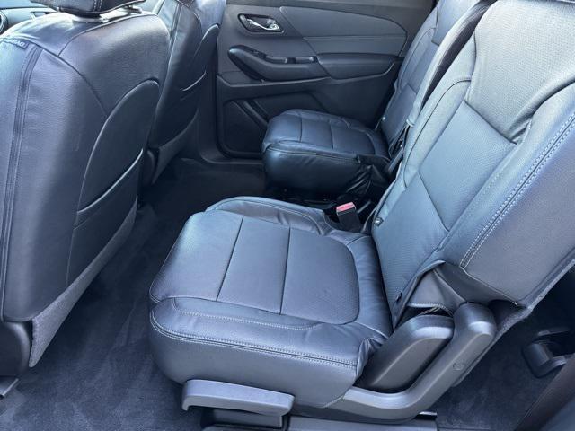 used 2023 Chevrolet Traverse car, priced at $32,995