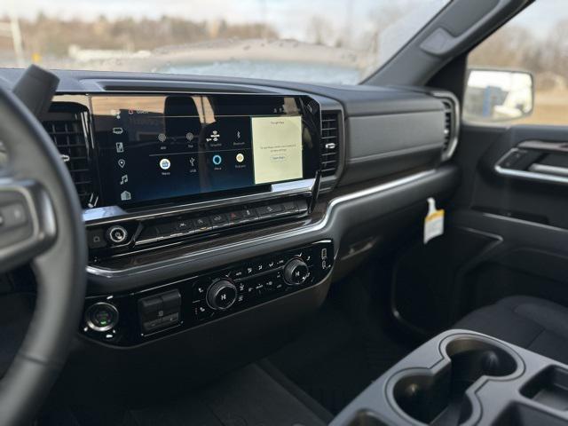 new 2025 Chevrolet Silverado 1500 car, priced at $56,620