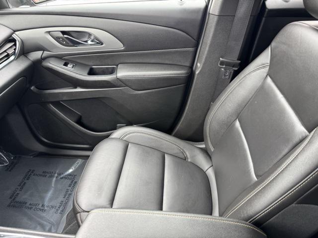 used 2023 Chevrolet Traverse car, priced at $36,890