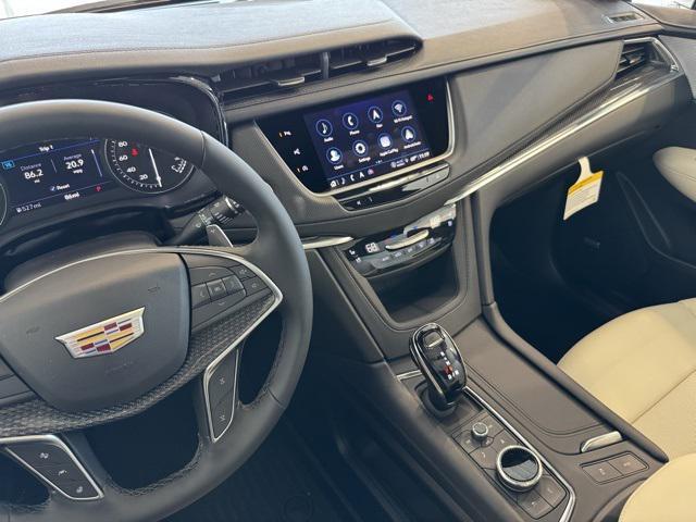 new 2025 Cadillac XT5 car