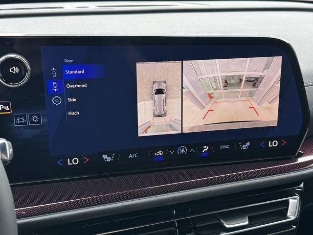 new 2026 Chevrolet Traverse car, priced at $51,020