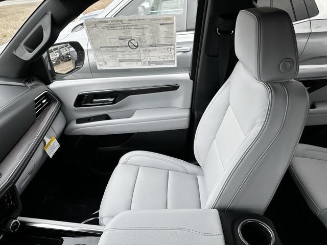 new 2025 Chevrolet Tahoe car, priced at $74,595