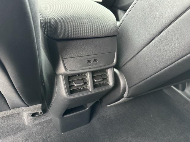 new 2026 Chevrolet Equinox car, priced at $33,045
