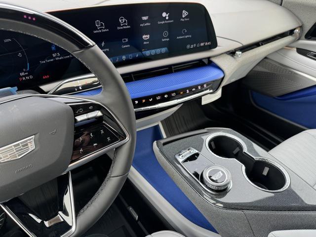 new 2025 Cadillac OPTIQ car, priced at $58,890