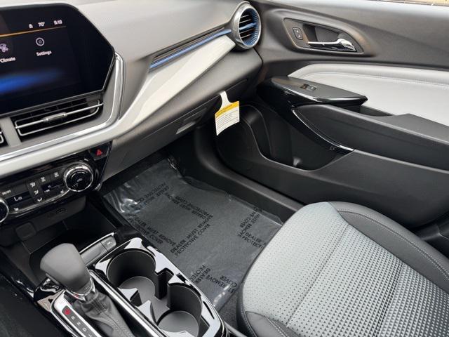 new 2025 Chevrolet Trax car, priced at $25,485