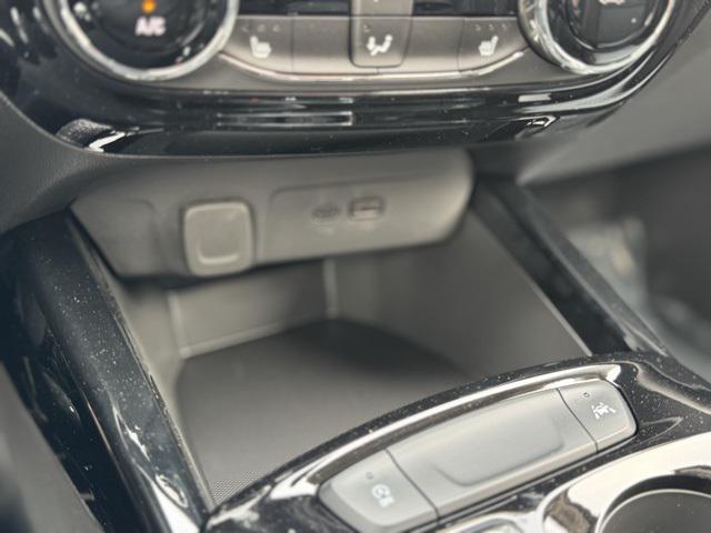 new 2025 Chevrolet Trax car, priced at $25,485
