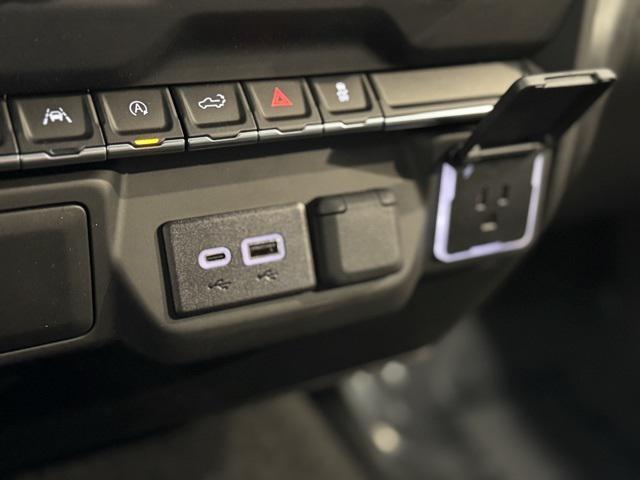 new 2025 Chevrolet Silverado 1500 car, priced at $45,630