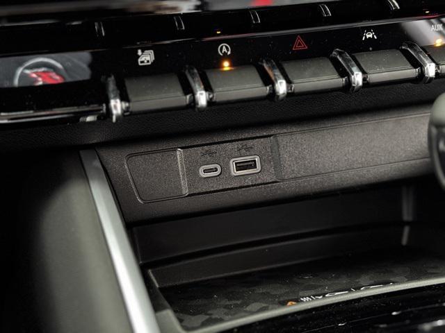 new 2025 Chevrolet Colorado car, priced at $44,870