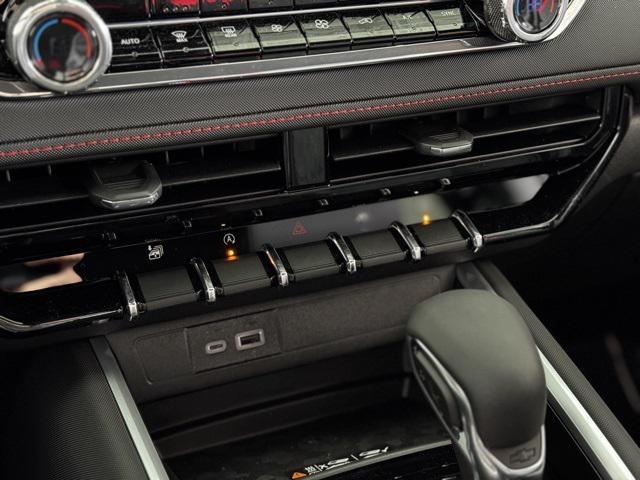 new 2025 Chevrolet Colorado car, priced at $44,870