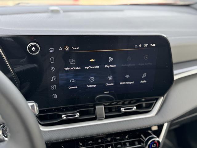 new 2026 Chevrolet Equinox car, priced at $33,540