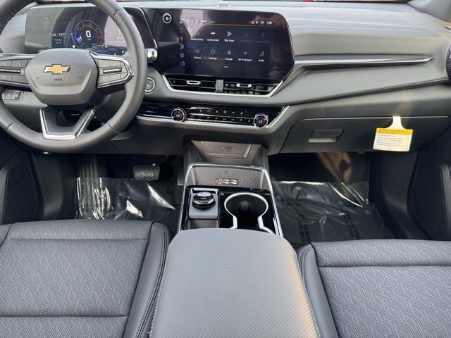 new 2026 Chevrolet Equinox car, priced at $33,540